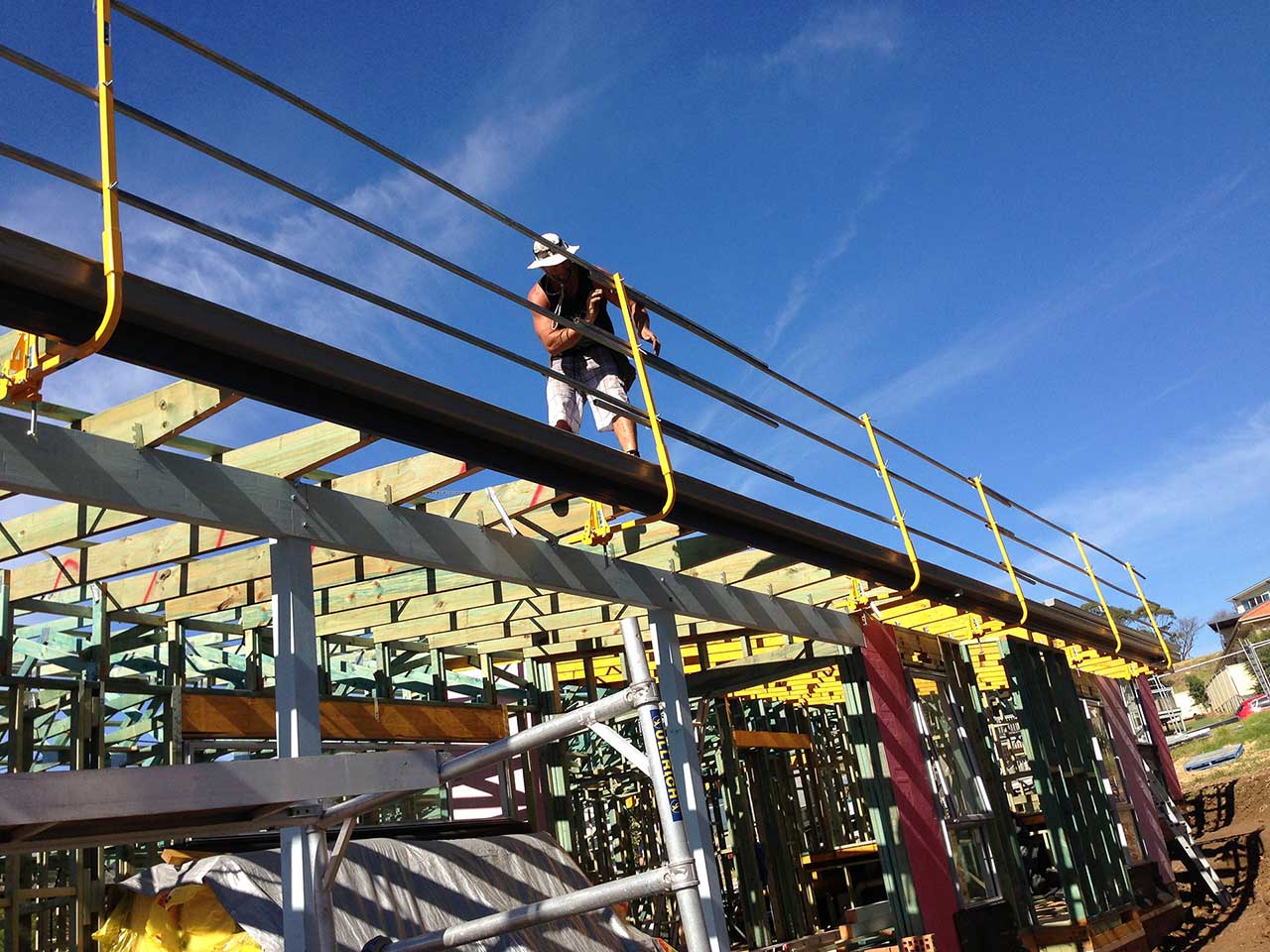 Roof / Edge Fall Protection Instant Scaffolds